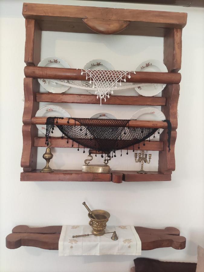 Eirini'S Traditional House Lístaros Екстериор снимка